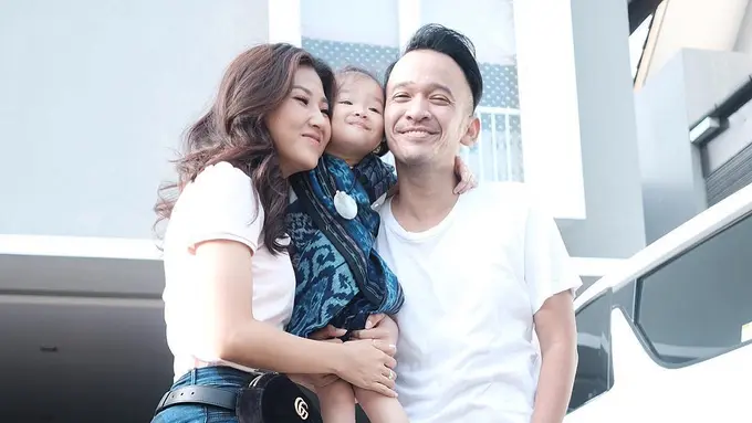 [Bintang] Ruben Onsu dan Sarwendah