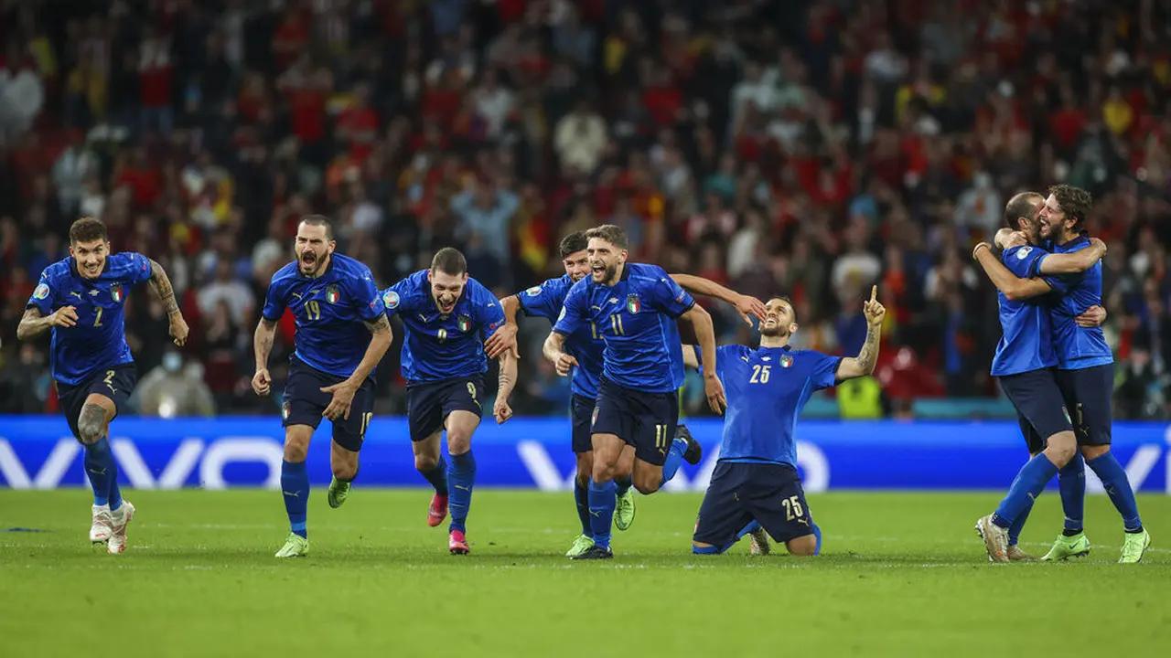 Kalahkan Spanyol Lewat Adu Penalti, Italia ke Final Euro 2020