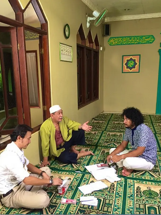 Para pencari tuhan 9