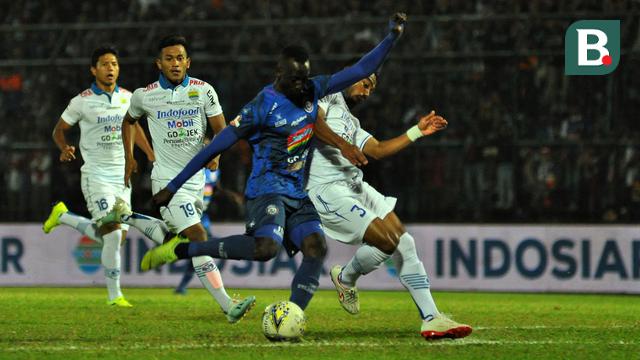 Arema FC vs Persib Bandung