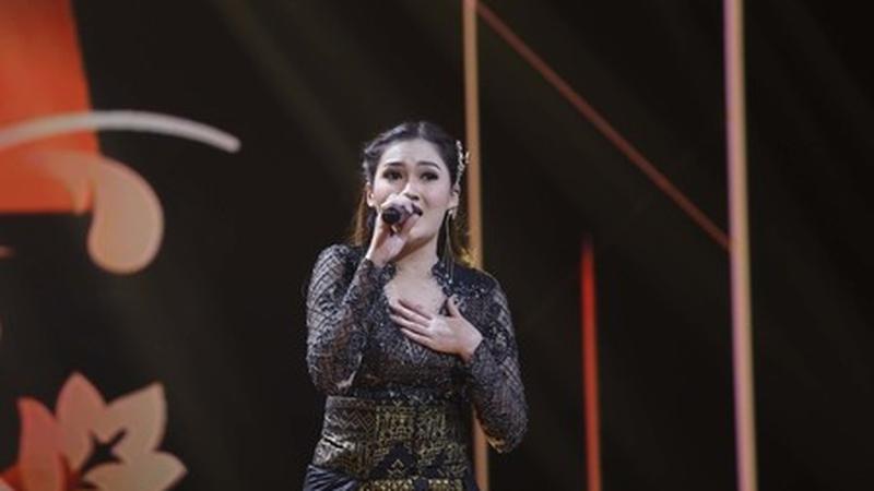 Kokrak uchlari bolgan katta kokraklar