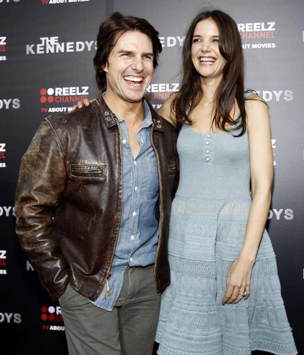 Tom Cruise - Katie Holmes dari masa ke masa