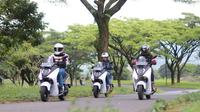 Sepeda motor listrik Yamaha E01 menjalani uji coba pasar. (Dok. Yamaha)