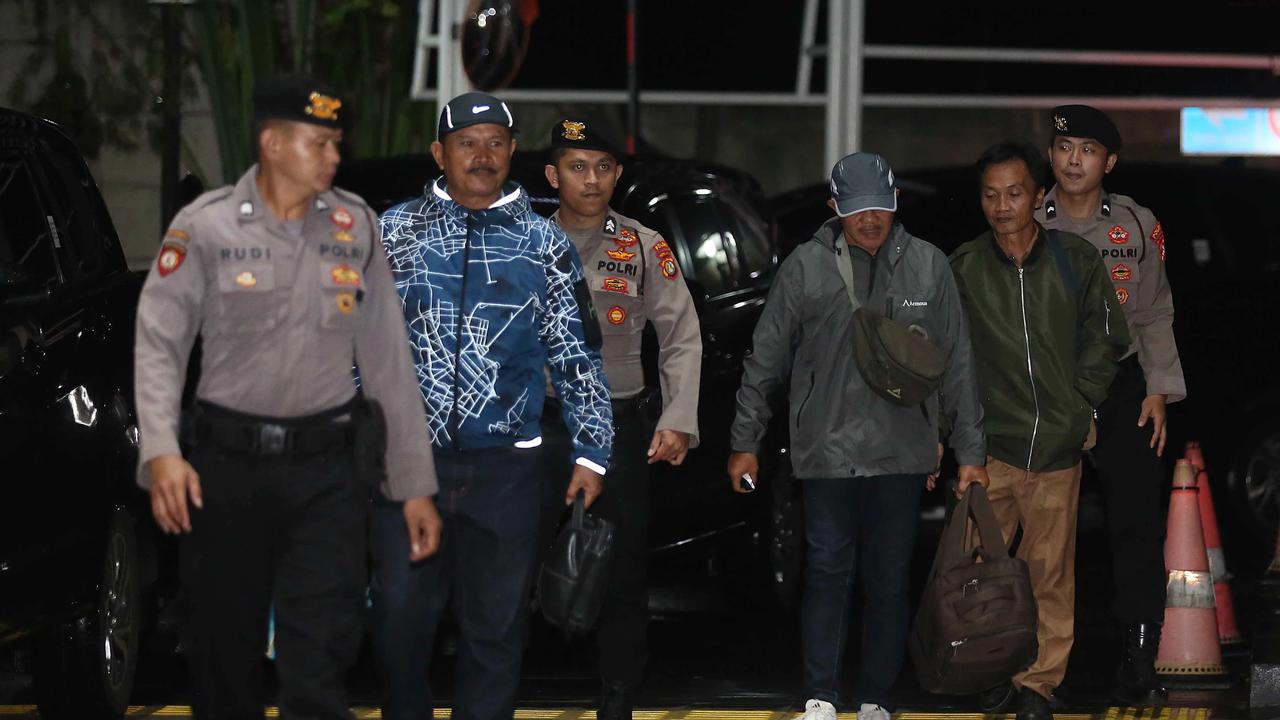 FOTO: Wali Kota Madiun Maidi Tiba di Gedung Merah Putih KPK Usai Terjaring OTT