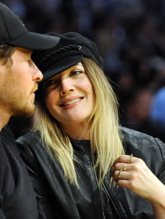 Seorang sumber mengatakan kepada Majalah OK! bahwa Drew Barrymore dan Will Kopelman sedang mengalami masalah untuk sementara waktu. Mereka mencoba hidup terpisah, tapi itu tidak membantu. (Bintang/EPA)