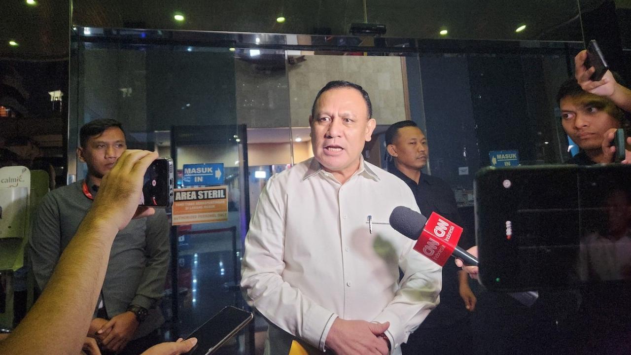 Ade Safri mengaku akan menyampaikan perkembangan lebih lanjut terkait agenda pemeriksaan Firli.&nbsp;<br>