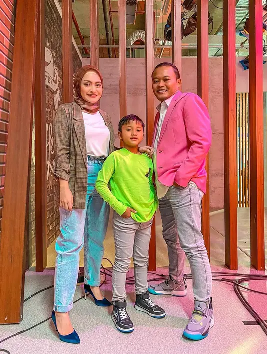 (Instagram/nathalieholscher)