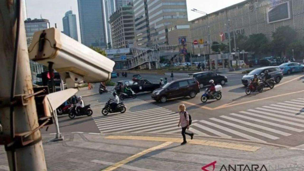 Pramono Anung Wajibkan Integrasi CCTV Jakarta untuk Gedung Empat Lantai Lebih