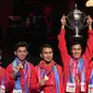Indonesia sukses menyebet gelar juara di Piala Thomas 2020 usai melibas China 3-0 di partai final. Tiga poin kemenangan Indonesia di partai final dipersembahkan oleh Anthony Sinisuka Ginting, Fajar Alfian/Muhammad Rian Ardianto, dan juga Jonatan Christie. (AFP/Ritzau Scanpix/Claus Fisker)