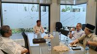 Ketua Umum Dewan Masjid Indonesia (DMI), Jusuf Kalla (JK) melakukan rapat terbatas bersama sejumlah pengurus di kediaman Pribadinya Jalan Brawijaya no 6 Kebayoran Baru Jakarta Selatan, Sabtu 25 Januari 2025 (Istimewa)