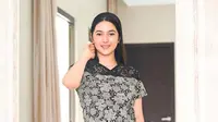 Potret Rumah Nabila Syakieb Bergaya American Classic dengan Dapur Mewah