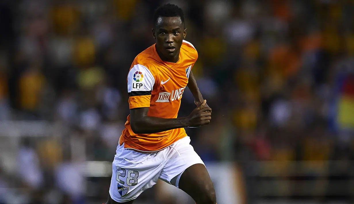 1. Fabrice Olinga – 16 tahun, 3 bulan, 6 hari: Málaga vs RC Celta (2012/13): Pemain asal Kamerun yang ketika itu berusia 16 tahun mencetak sejarah di pertandingan pembuka musim 2012/13 dengan mencetak satu-satunya gol dalam debutnya untuk klub Málaga dalam laga melawan RC Celta. (La Liga)