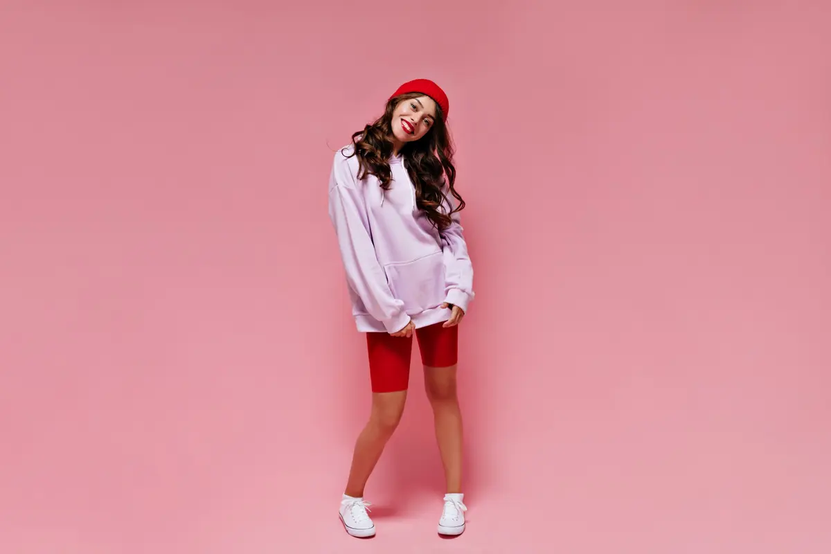 Mix and Match Warna Pink agar Look Kamu Tetap Stylish dan Dewasa (photo by freepik.com)