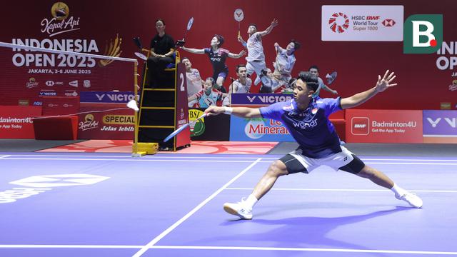 Foto: Tampil Meyakinkan, Alwi Farhan Singkirkan HS Prannoy dari Indonesia Open 2025