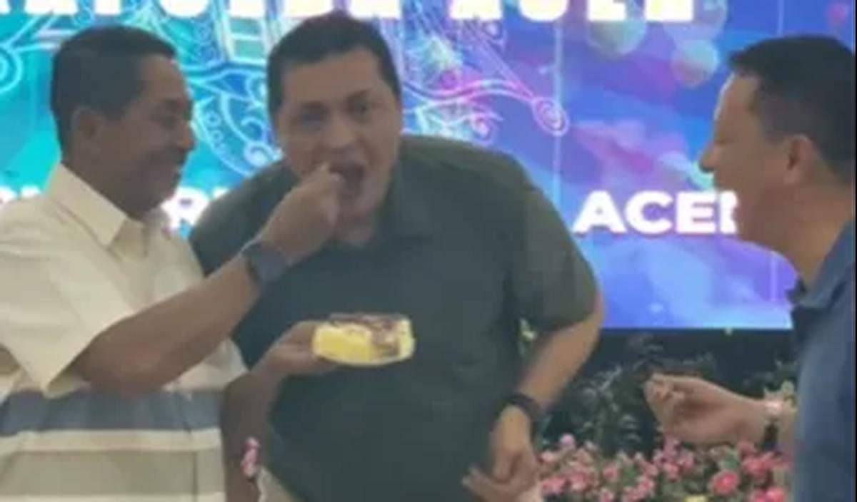Satu sosok yang menarik perhatian adalah hadirnya Panglima Kodam (Pangdam) Iskandar Muda Mayjen TNI Novi Helmy Prasetya.