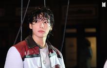 Jungkook BTS Pamer Punya Ruangan Karoke di Rumah saat Live di Media Sosial