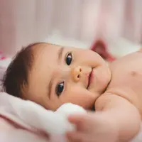 Kepala peyang bisa memengaruhi tampilan wajah bayi. credits: pexels.com/dani reche