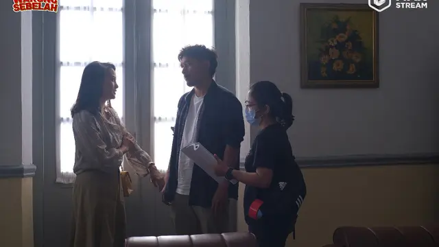Cinta Warung Sebelah