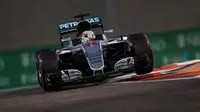 Ada 2 Pebalap yang Tak Tertarik Gantikan Rosberg di Mercedes?