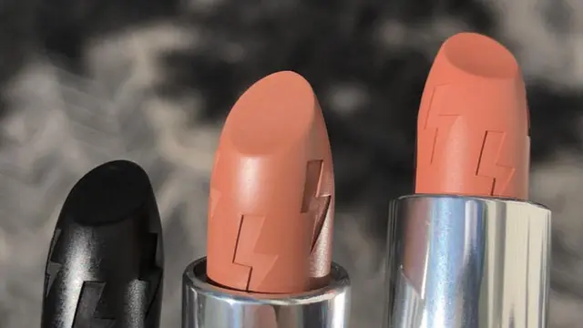 Makeup terbaru Kylie Jenner (Instagram/kyliejenner)