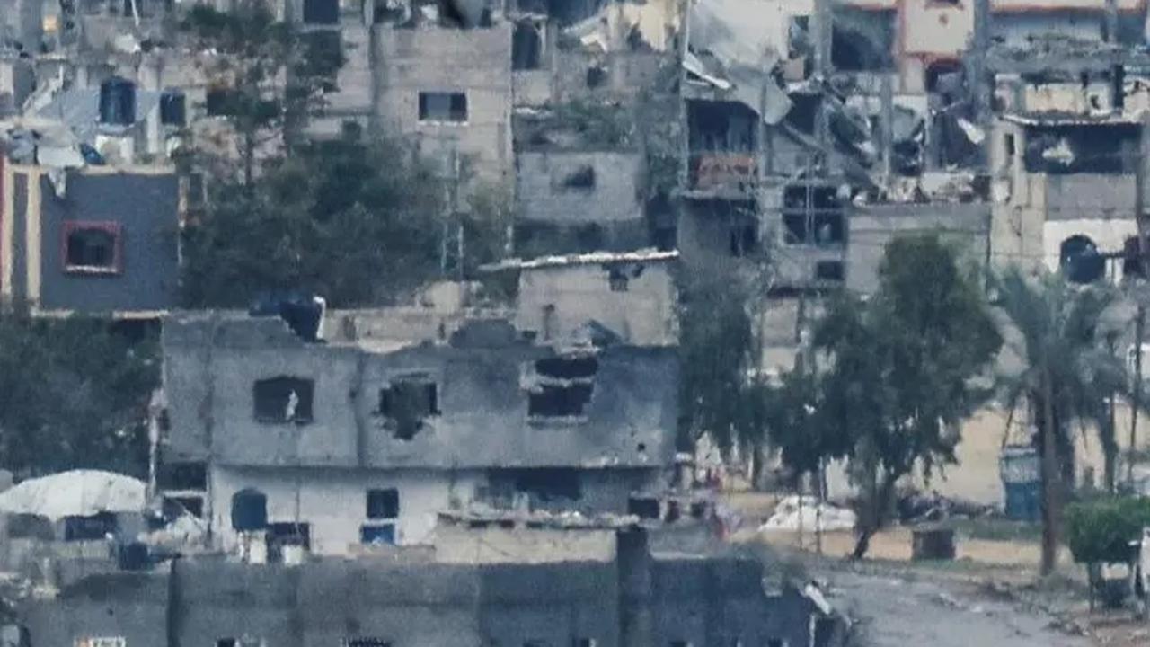 Pertanyaan Polos Gadis Kecil Palestina Dibom Israel: Paman Apakah ini Nyata atau Mimpi?
