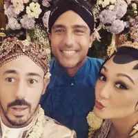 Hamish Daud hadiri pernikahan Putri Aryanti Haryo Wibowo. (Instagram @hamishdw)