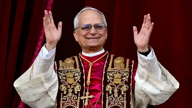 Umat Katolik Dunia Sambut Kehadiran Robert Francis Prevost, Paus Leo XIV