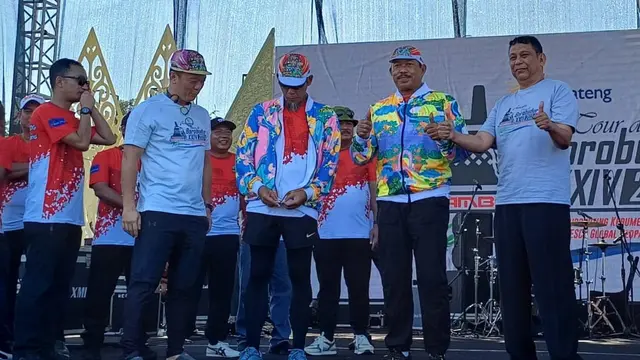 Tour de Borobudur 1