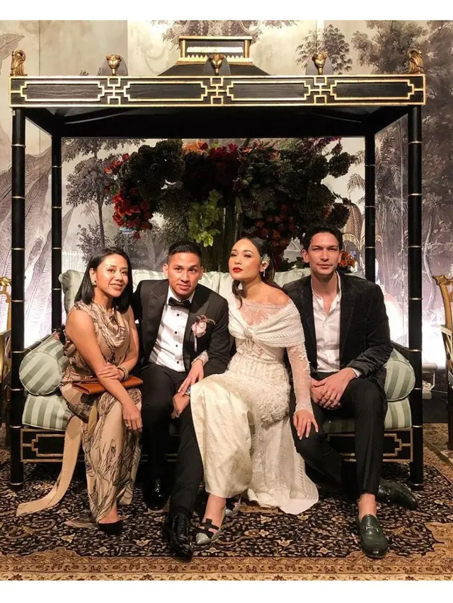 Momen Pernikahan Mewah Selebgram Ayla Dimitri dan Rama Devara