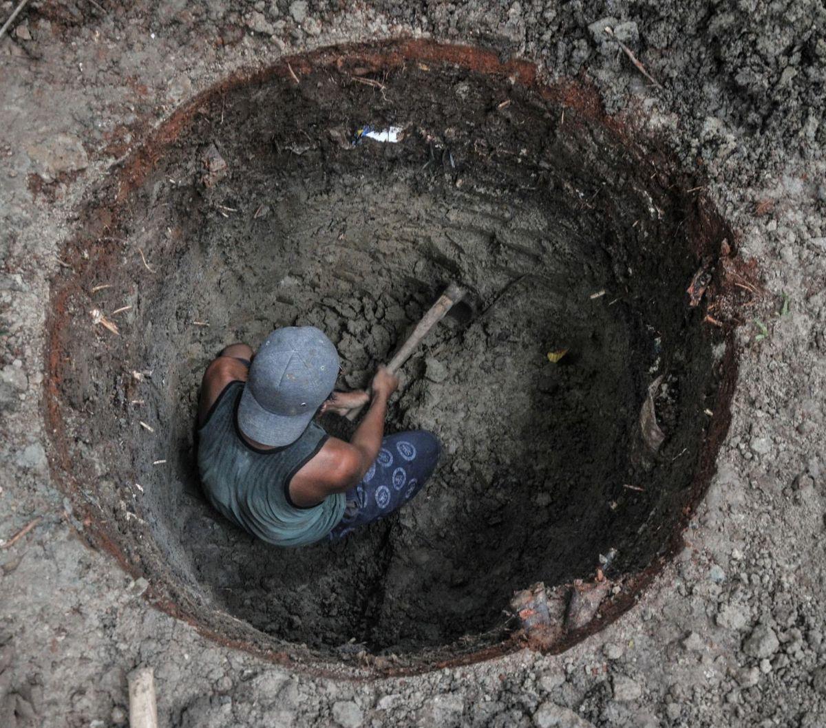 Perlu diketahui, sumur resapan bisa dibangun di manapun dengan metode yang mudah dan murah. Biasanya sumur resapan dibangun di pekarang rumah.