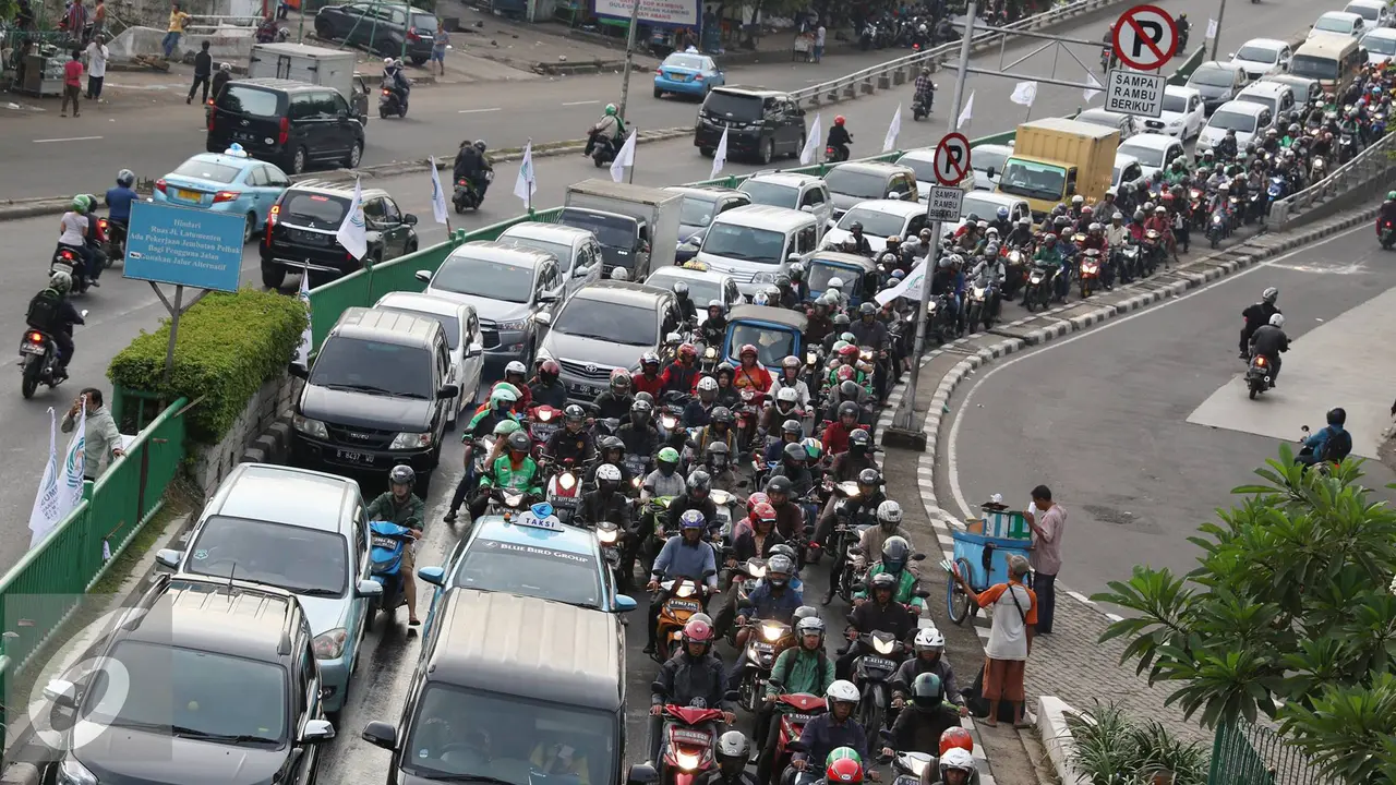 20160930- Macet Jakarta-immanuel Antonius