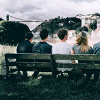 Soal bikin ramai suasana, tiga zodiak ini bisa banget melakukannya. (Sumber foto: unsplash.com)