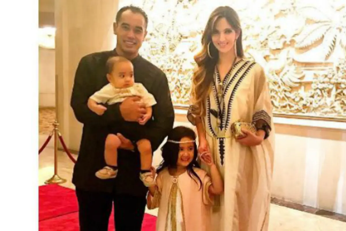 Nia Ramadhani dan Mikhayla 