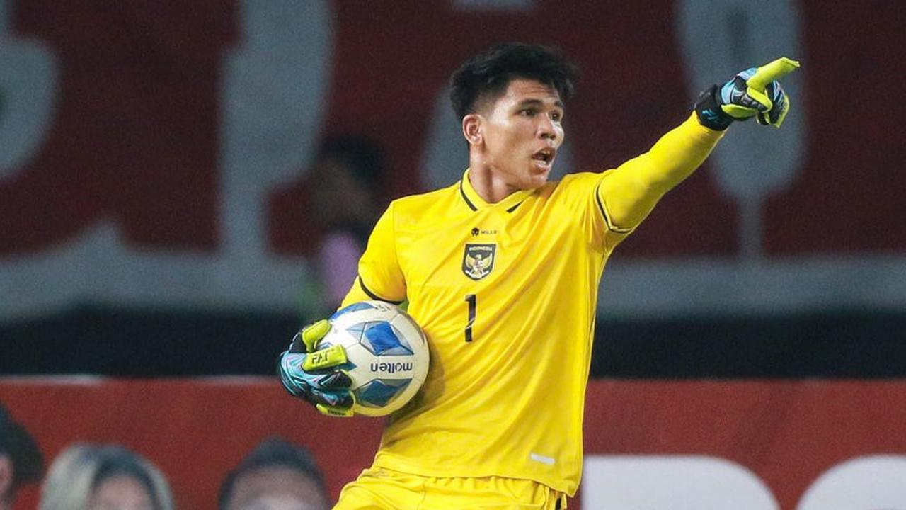 Cahya Supriadi: Dari Sebuah Kampung di Karawang ke Bawah Mistar Timnas Indonesia