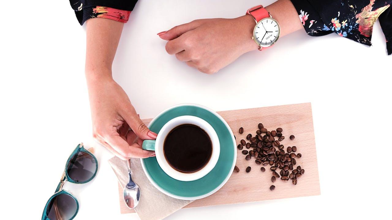 Minum Kopi