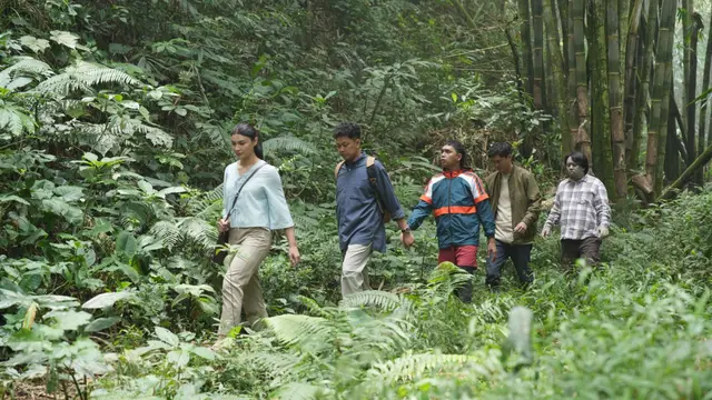 Salah satu adegan dalam film Sekawan Limo 2: Gunung Klawih. (Foto: Dok. Starvision Plus)
