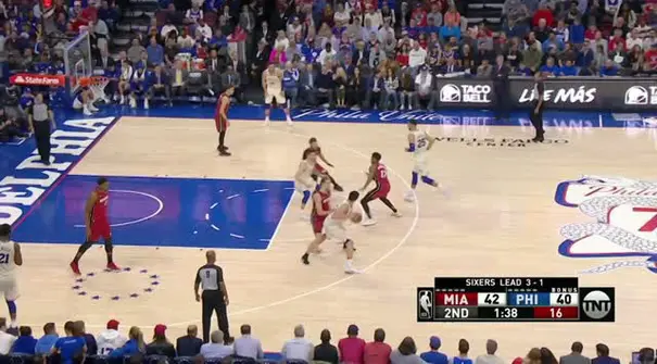 Berita video game recap NBA 2017-2018 antara Philadelphia 76ers melawan Miami Heat dengan skor 104-91.