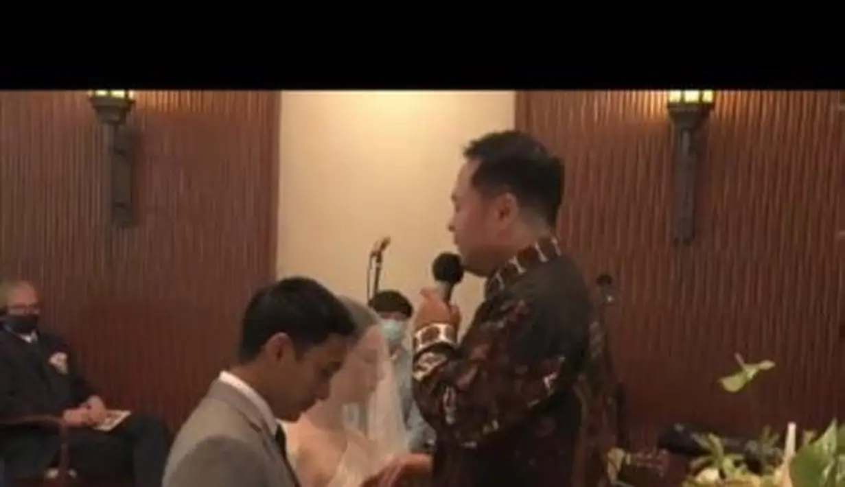 Restu Sinaga dan Vicky Monica (Instagram/firryrassad)