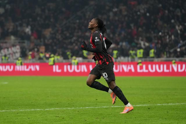 AC Milan Pasang Harga Mahal untuk Leao