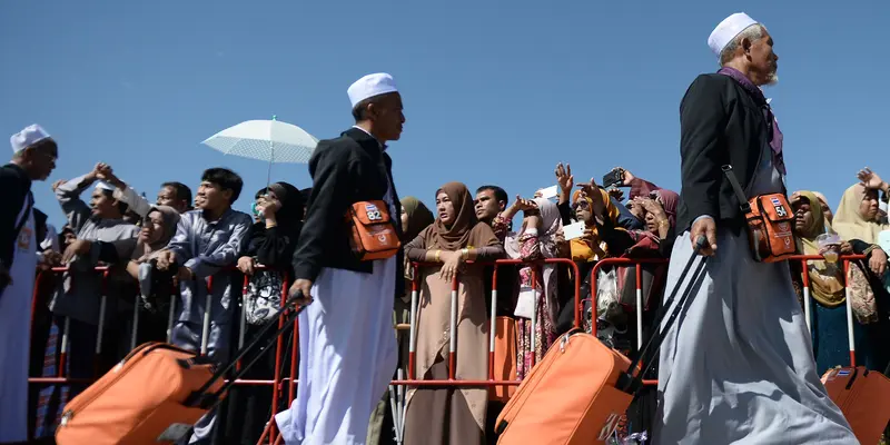 Jemaah Calon Haji Thailand Mulai Bertolak ke Mekah