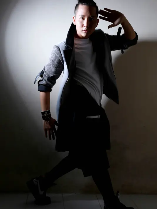 Rangga pun menunjukkan atraksi yang tak kalah keren (Foto: Muhammad Akrom Sukarya)