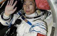 Sedang Asyik Nikmati Perjalanan Luar Angkasa, Astronot Ini Dikagetkan Suara Misterius seperti Orang Mengetuk Badan Pesawat Berulang-ulang