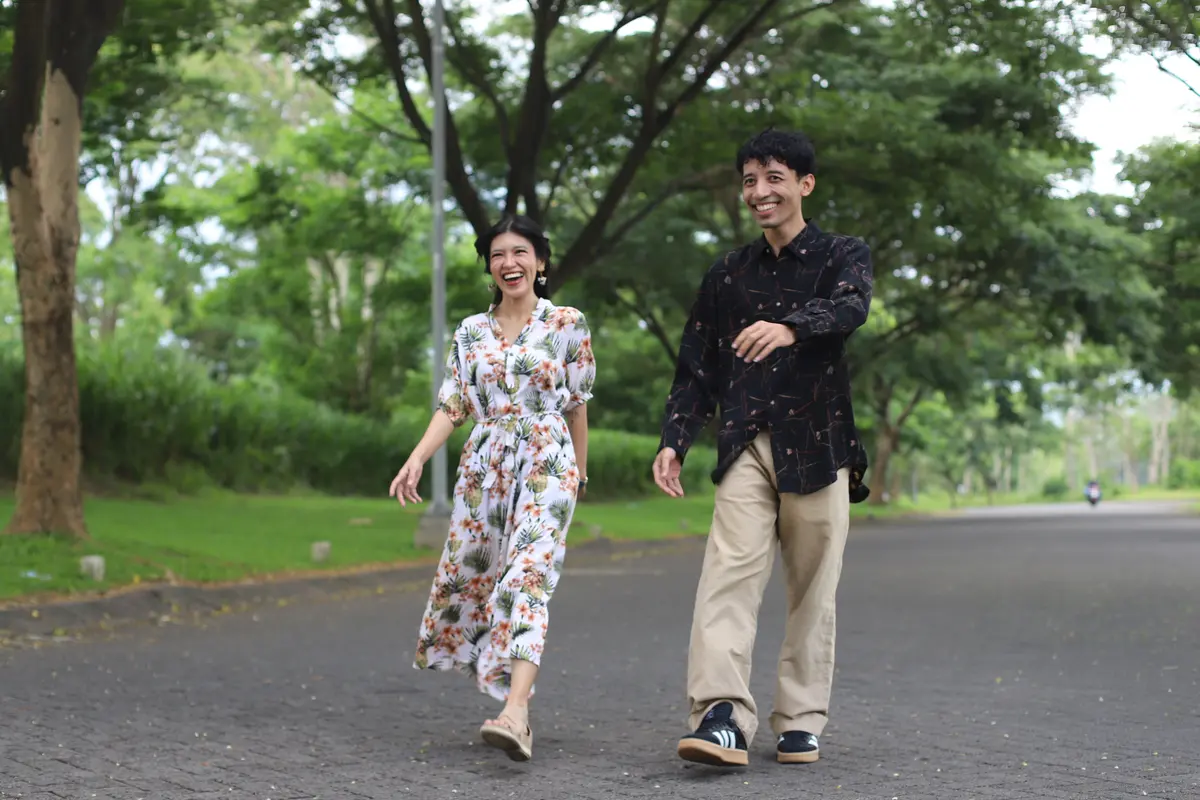 couple januari teman pasangan