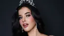 Tasya Farasya kembali totalitas saat meniru gaya Miss Universe yang dikenal dengan tampilan glamor [@tasyafarasya]