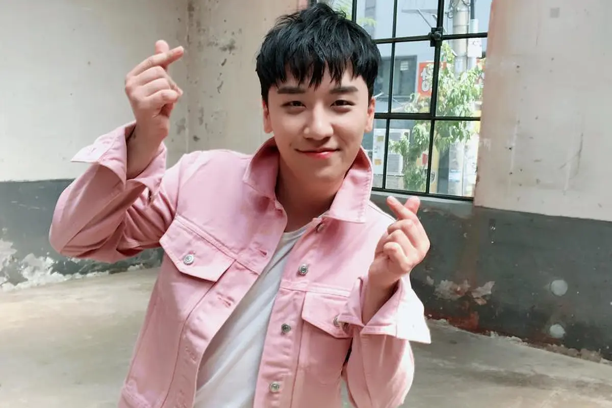 [Bintang] Siap-siap, Album Solo Seungri Bakal Hadir dalam Dua Versi