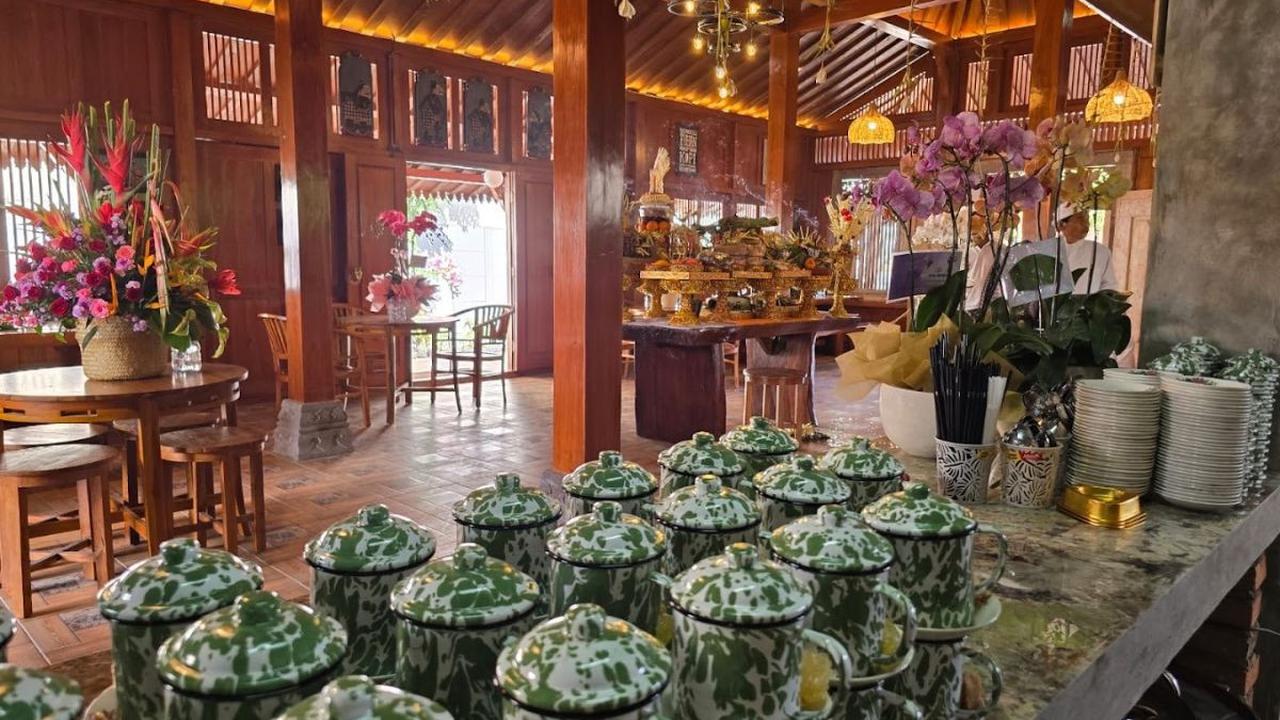 Makanan Tradisional<br>