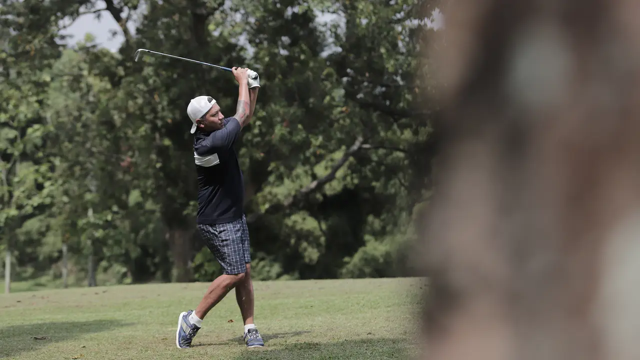 Acara golf sembari beramal Ngabubuswing