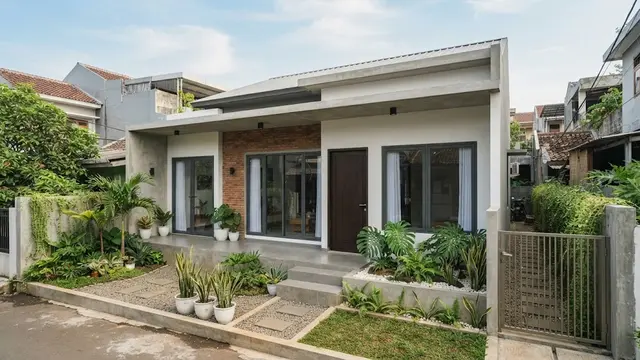 Rumah 2 Kamar dengan Teras Memanjang