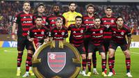 Para pemain Flamengo berpose untuk foto tim jelang pertandingan Grup D Piala Dunia Antarklub melawan Esperance de Tunis di Philadelphia, Senin, 16 Juni 2025. (AP Photo/Derik Hamilton)