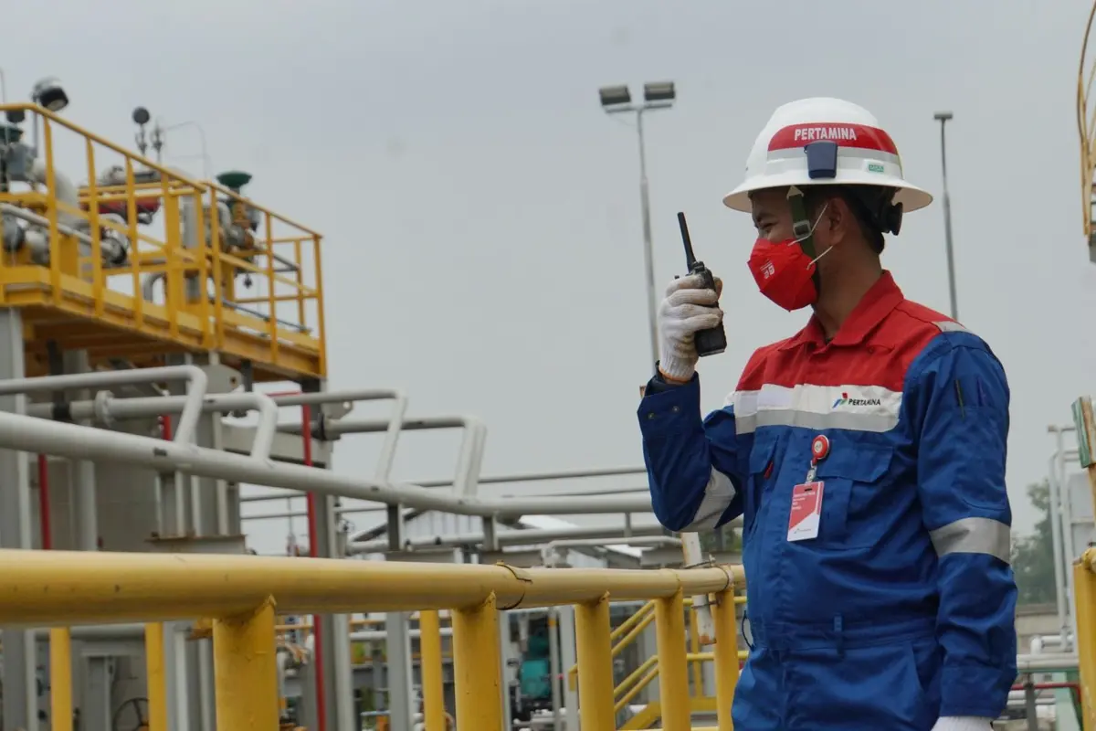 Selain gas bumi, PT Pertamina EP (PEP) Subang Field juga memproduksi minyak sebesar 4.300 barel per hari (bph).